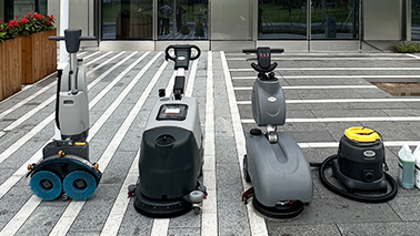 使用手推式酒店洗地机的重要优势是什么？