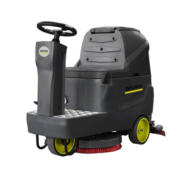 驾驶式洗地机的常见利用场景